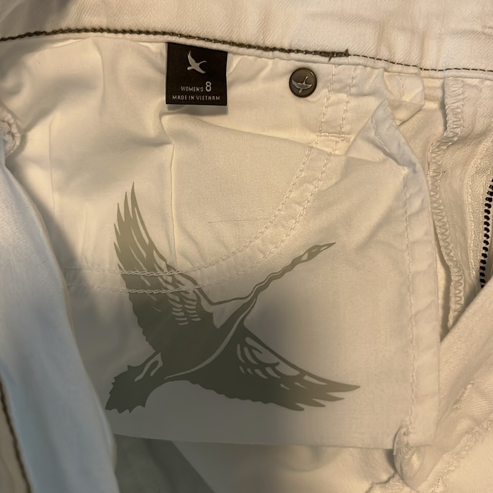 Eddie Bauer Women’s Boyfriend Crop White Jeans